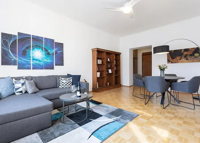 Bright And Spacious Attic Apartment